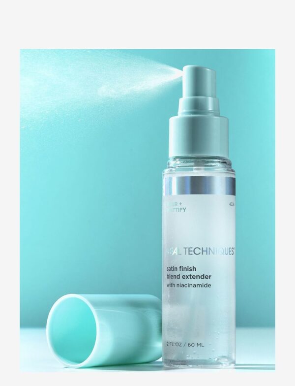 Real Techniques Real Techniques Satin Finish Extender - Setting Spray - Image 3
